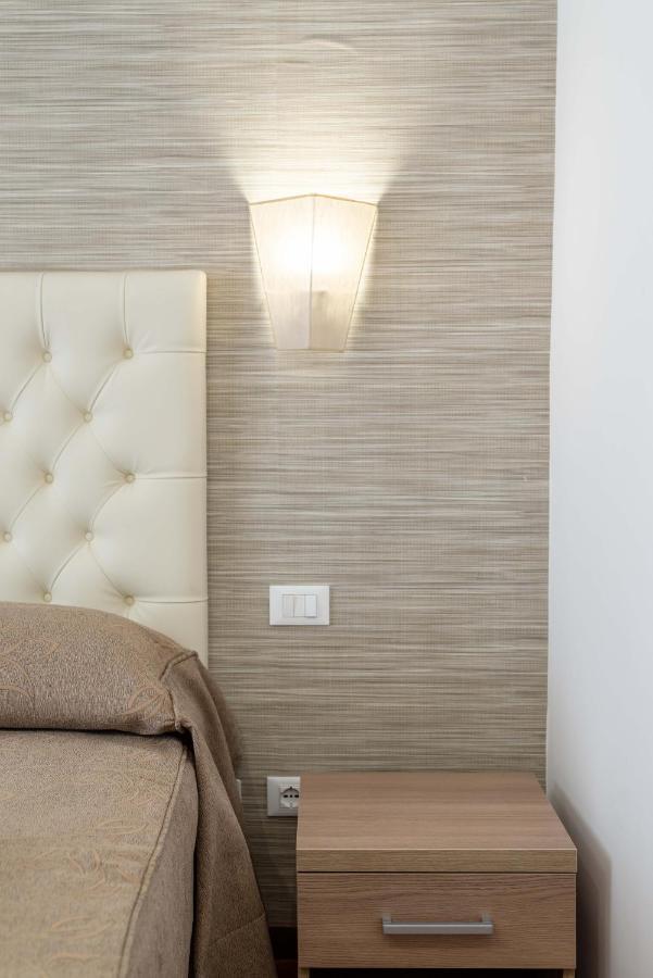Cheri Luxury Suite Rom Exterior foto